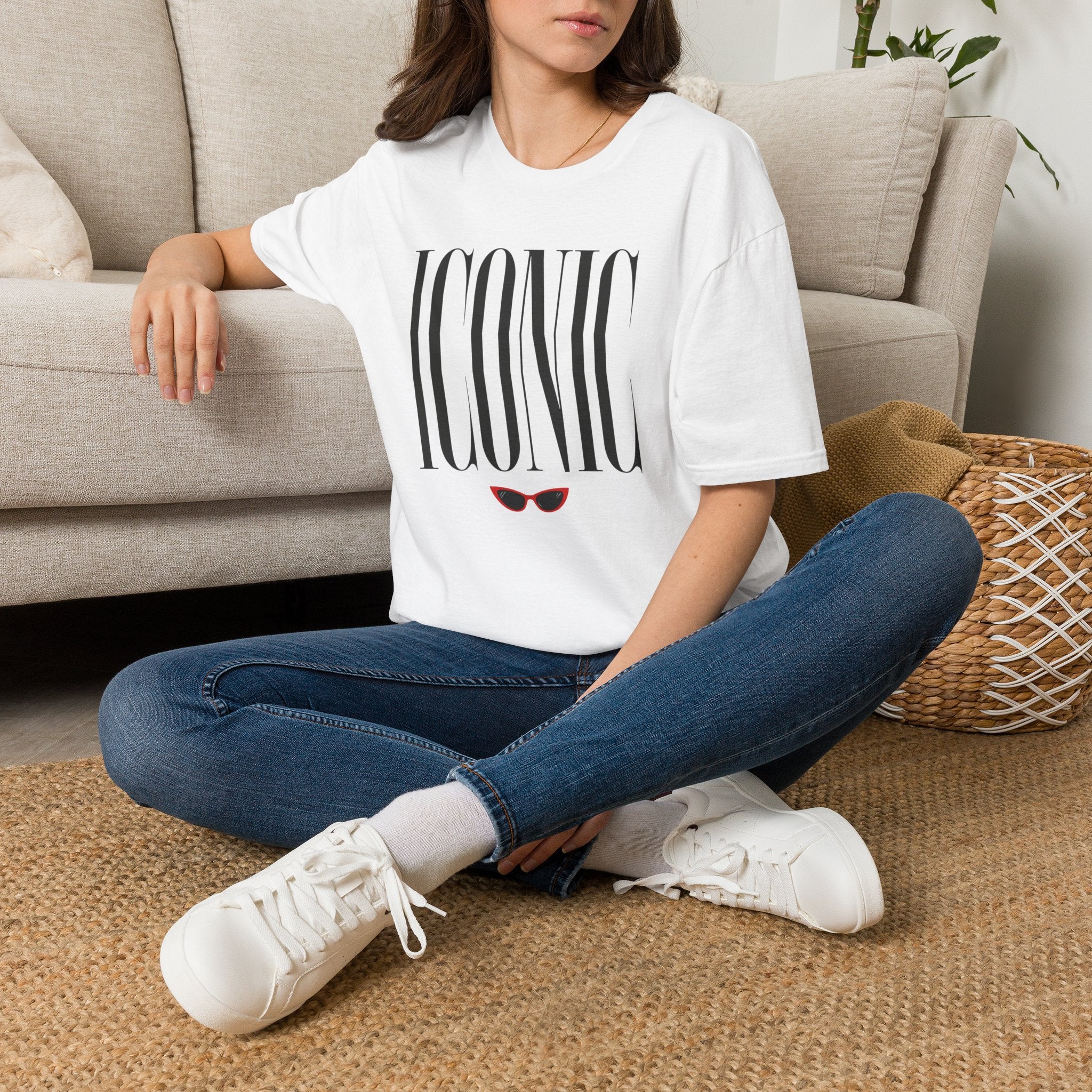 Iconic - T-Shirt