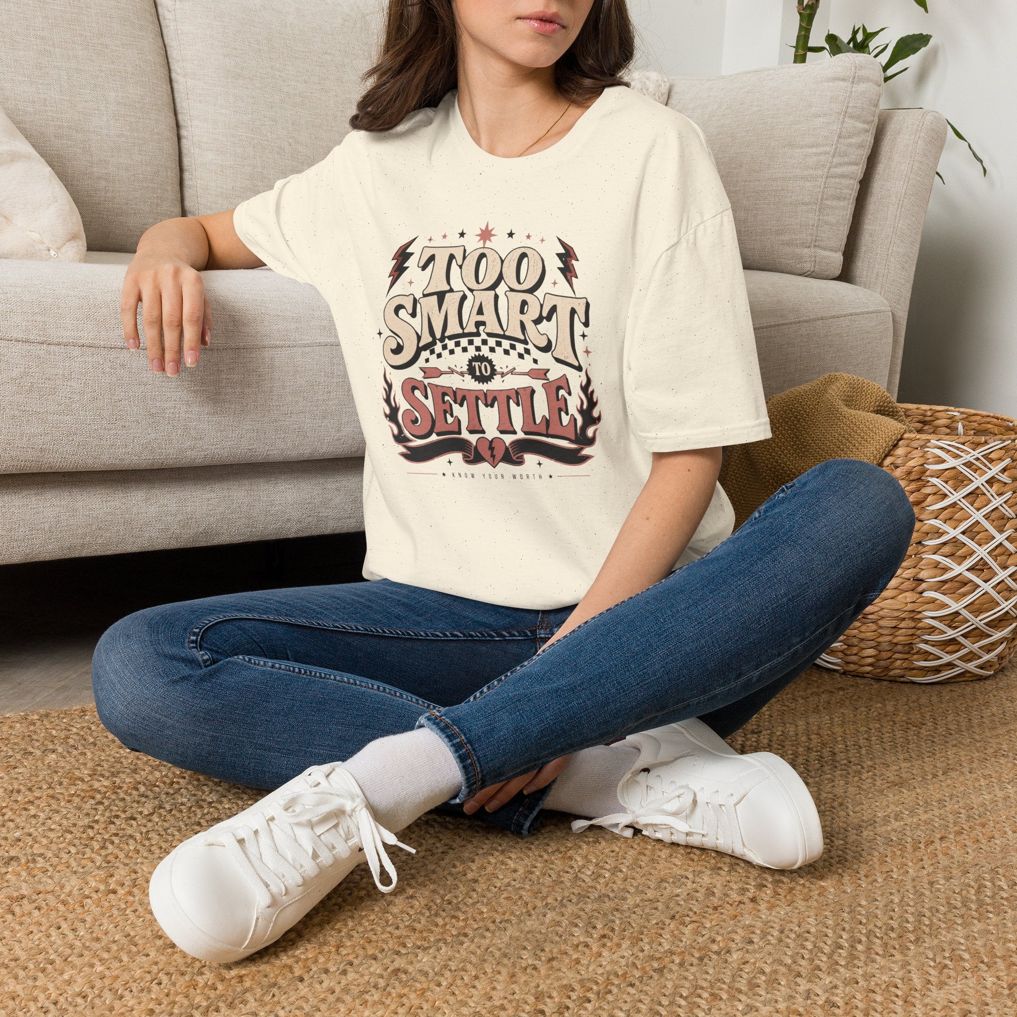 Too Smart to Settle - T-Shirt